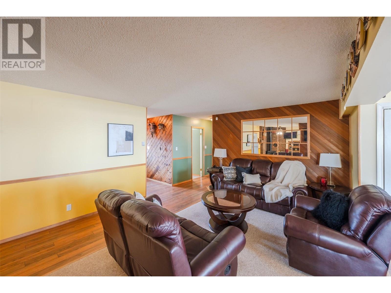 12252 Saunders Crescent, Summerland, British Columbia  V0H 1Z0 - Photo 13 - 10345726