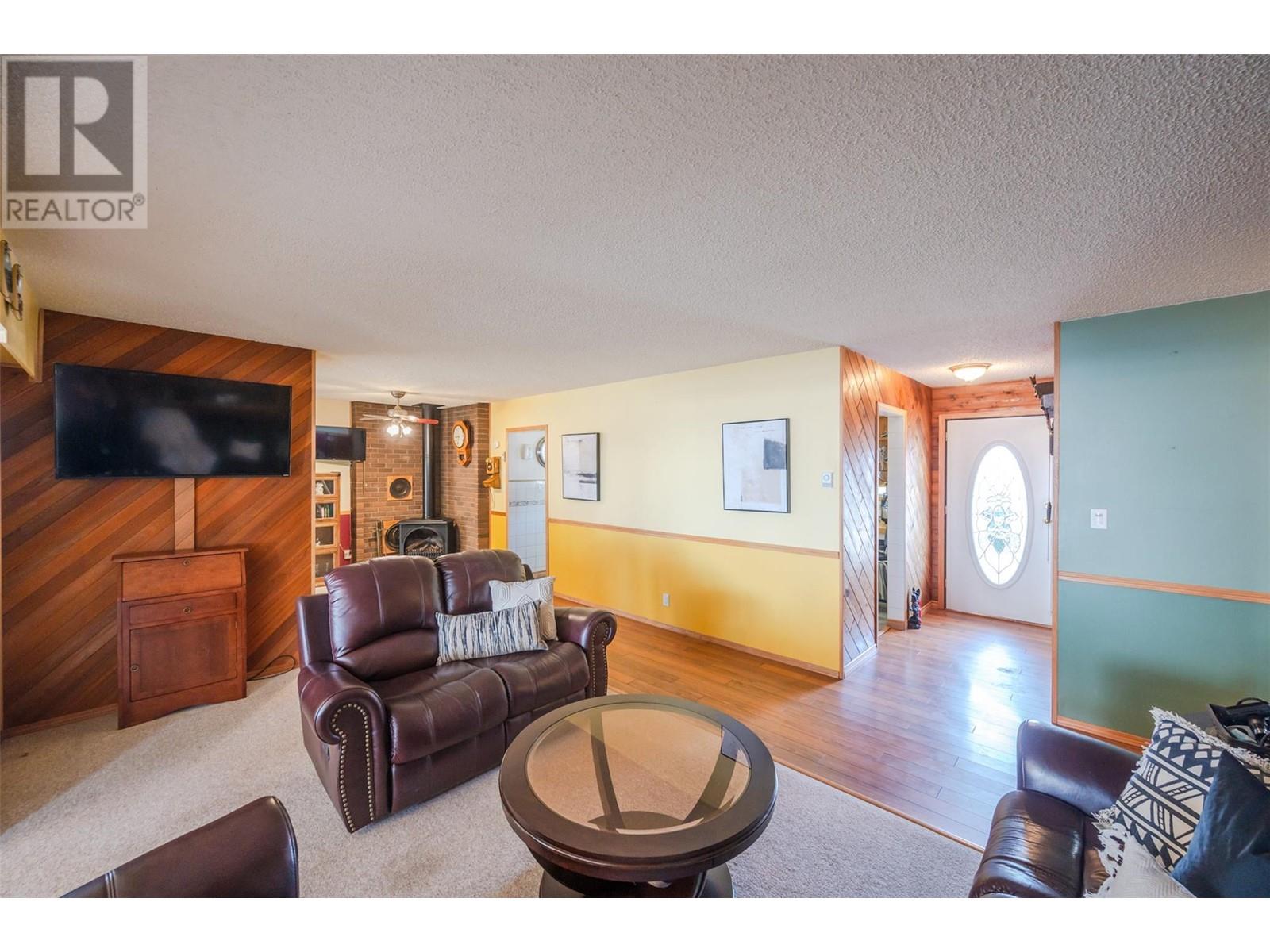 12252 Saunders Crescent, Summerland, British Columbia  V0H 1Z0 - Photo 14 - 10345726