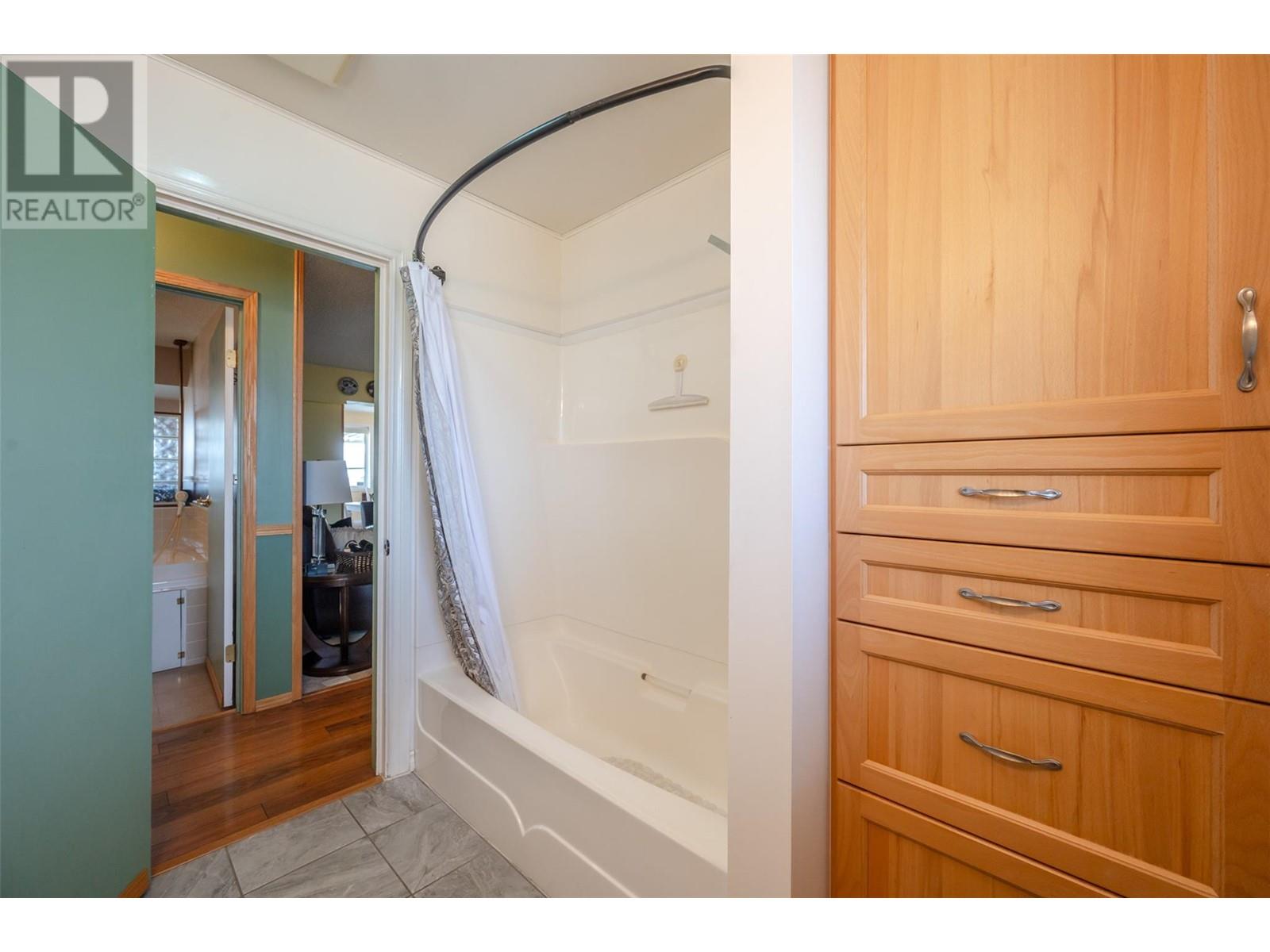 12252 Saunders Crescent, Summerland, British Columbia  V0H 1Z0 - Photo 26 - 10345726