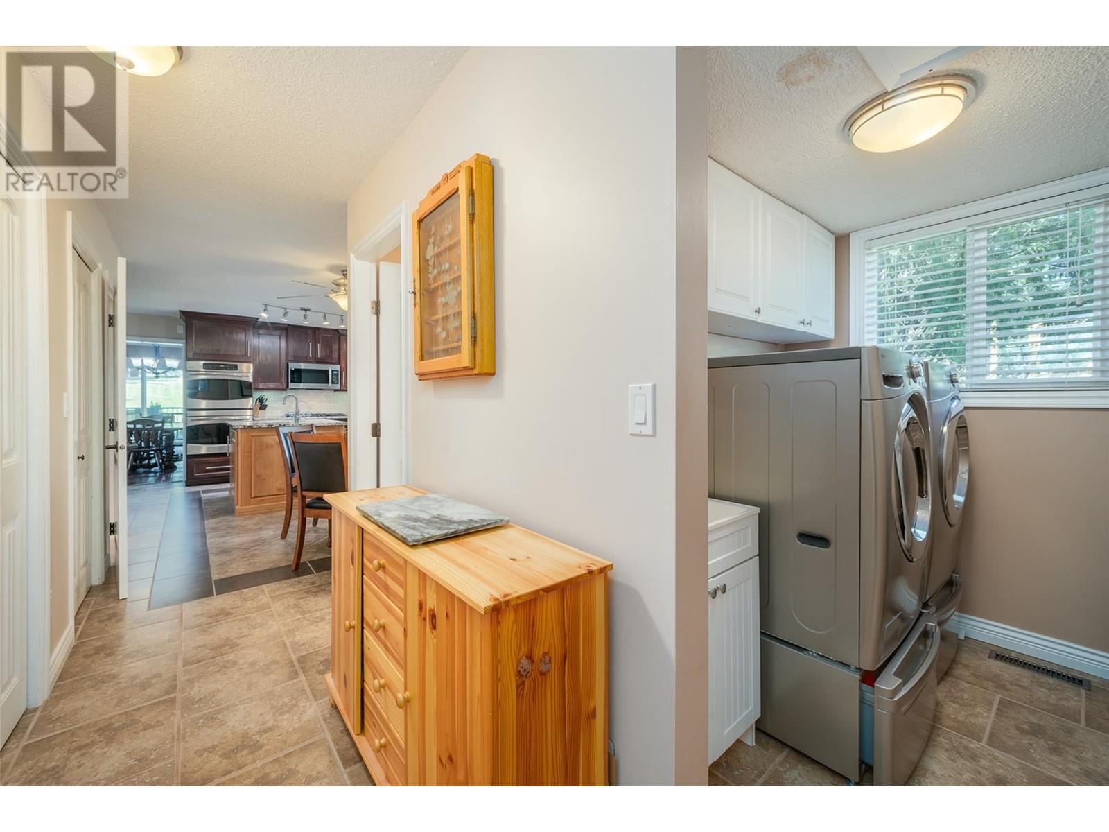 410 Clifton Road, Kelowna, British Columbia  V1V 1A5 - Photo 33 - 10345540