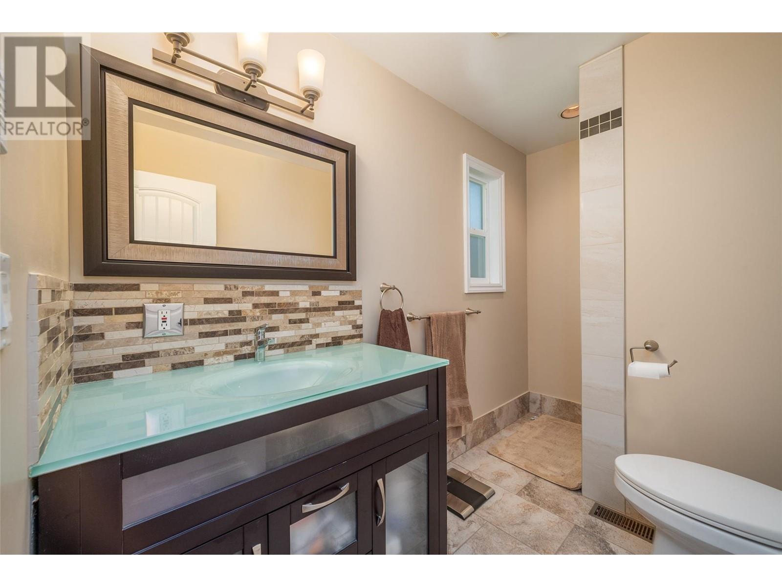 410 Clifton Road, Kelowna, British Columbia  V1V 1A5 - Photo 36 - 10345540