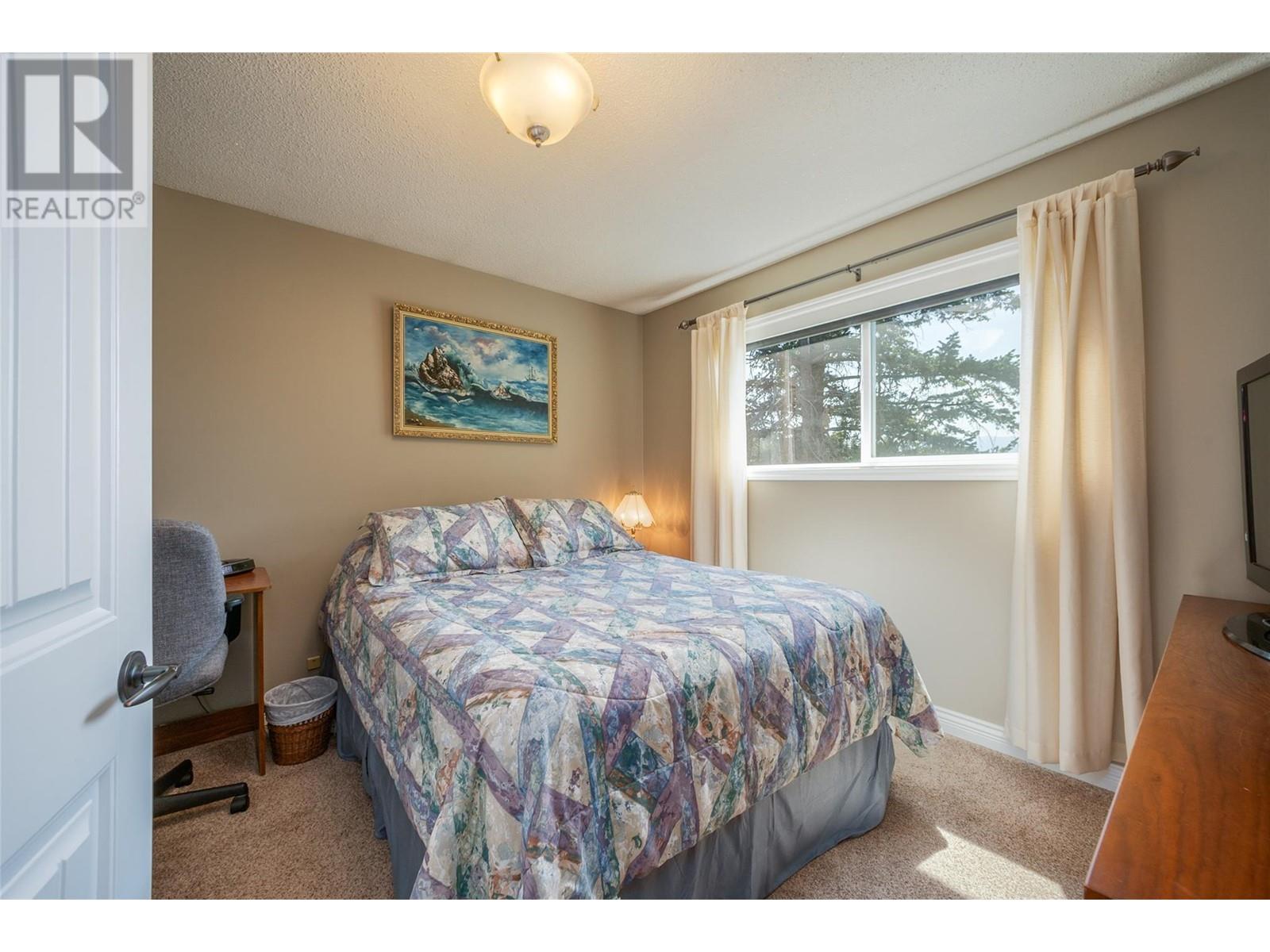 410 Clifton Road, Kelowna, British Columbia  V1V 1A5 - Photo 37 - 10345540
