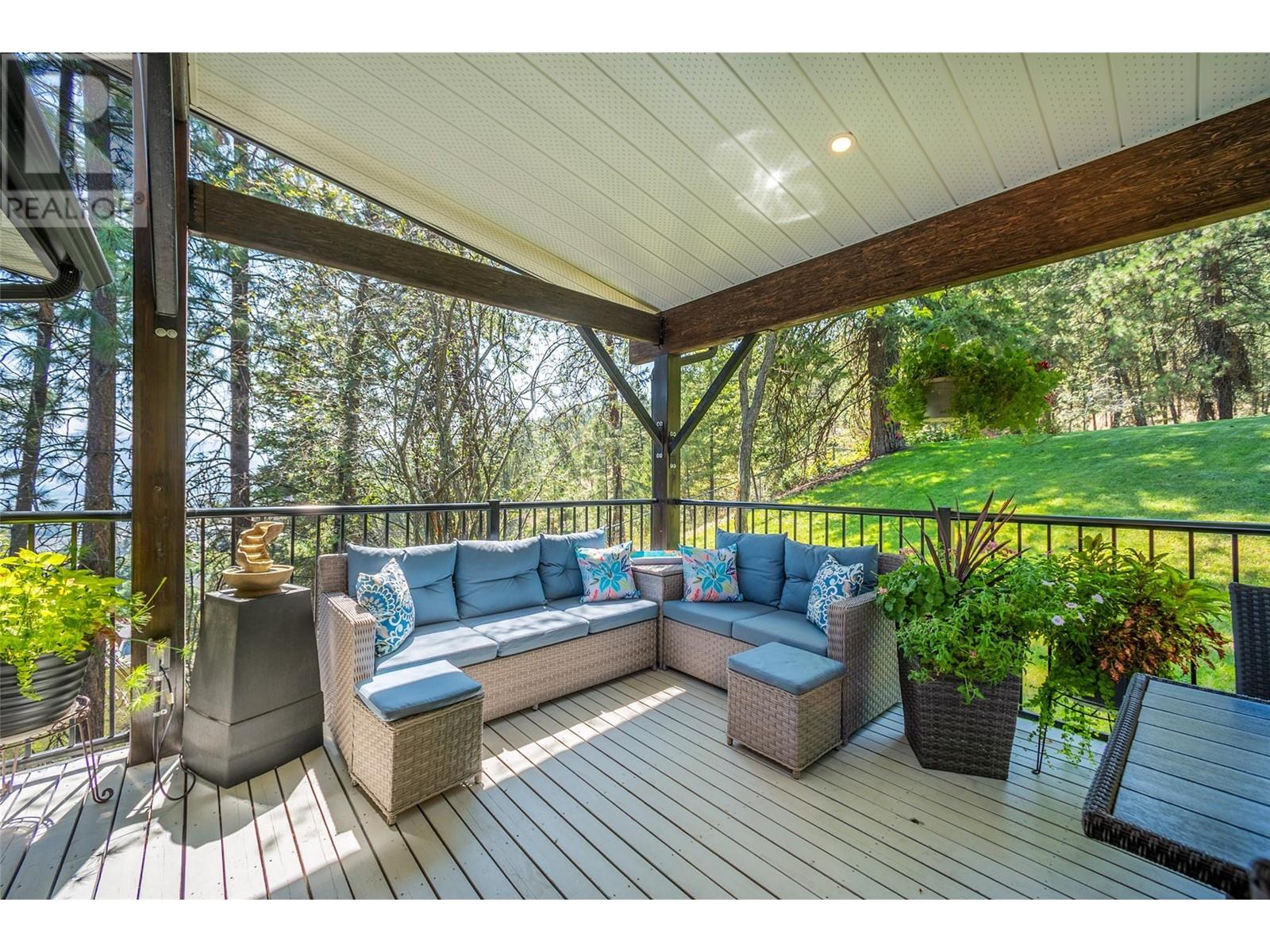 410 Clifton Road, Kelowna, British Columbia  V1V 1A5 - Photo 4 - 10345540