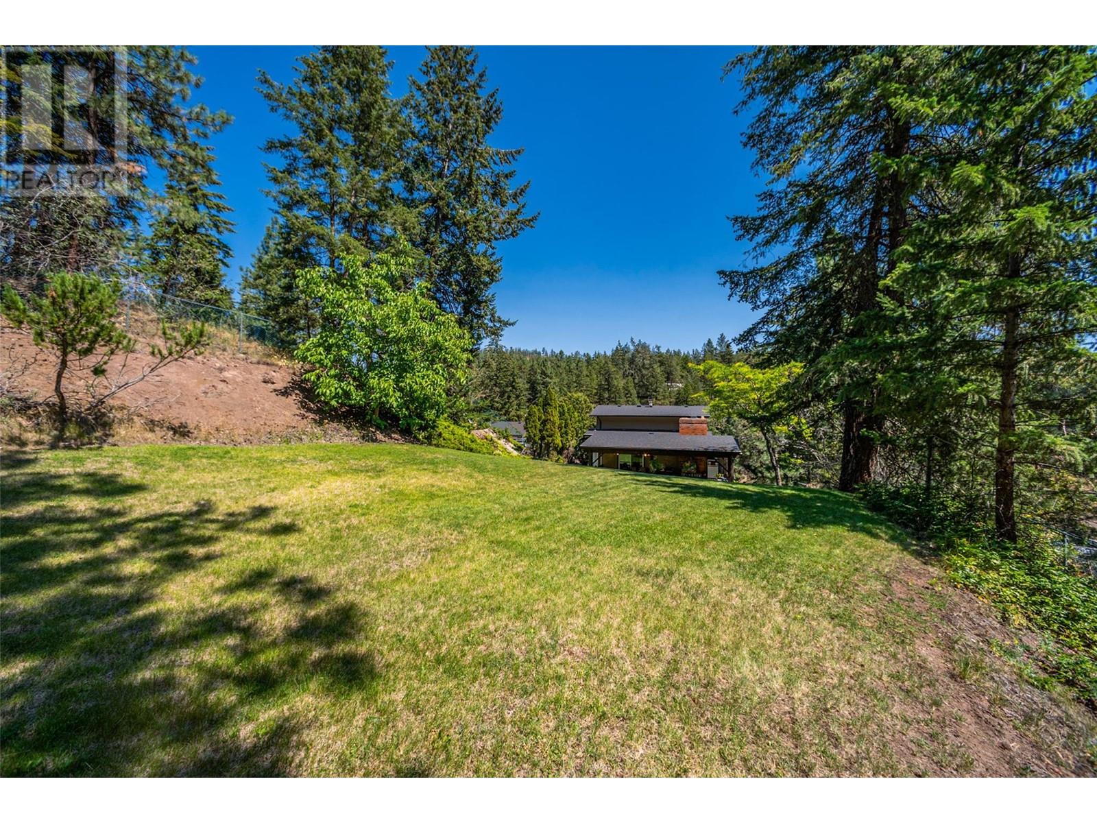 410 Clifton Road, Kelowna, British Columbia  V1V 1A5 - Photo 46 - 10345540