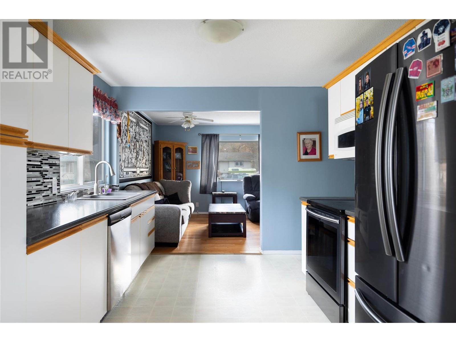 3413 24 Avenue, Vernon, British Columbia  V1T 1L7 - Photo 28 - 10345673