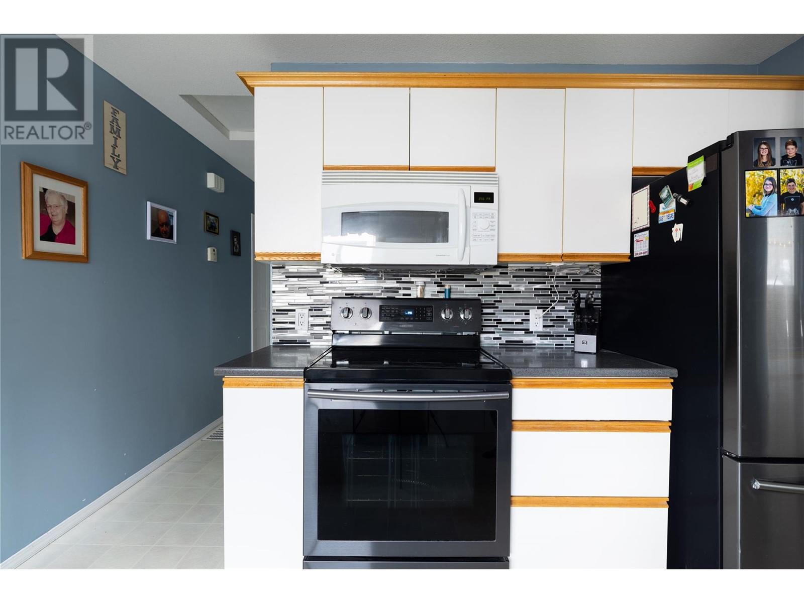 3413 24 Avenue, Vernon, British Columbia  V1T 1L7 - Photo 29 - 10345673