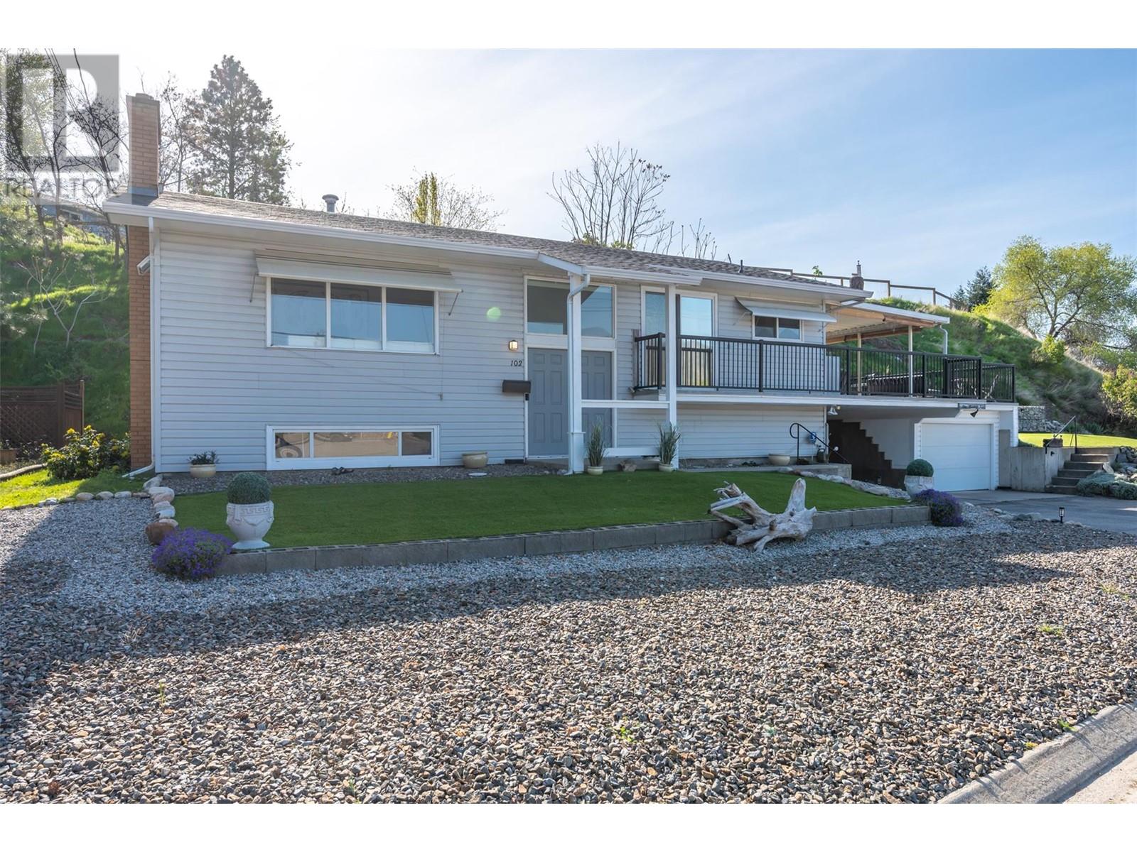 102 Pineview Place, Penticton, British Columbia  V2A 3R4 - Photo 73 - 10345733