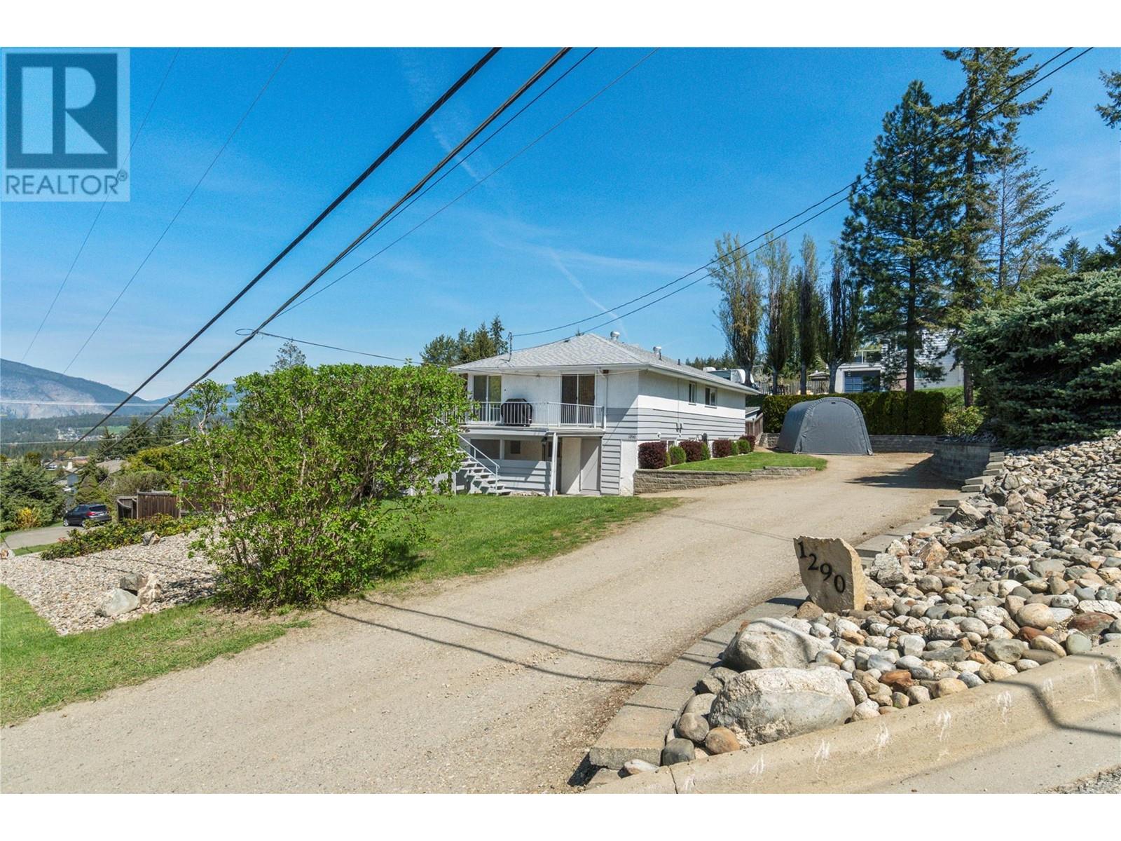 1290 15 Street Se, Salmon Arm, British Columbia  V1E 2G8 - Photo 20 - 10345427