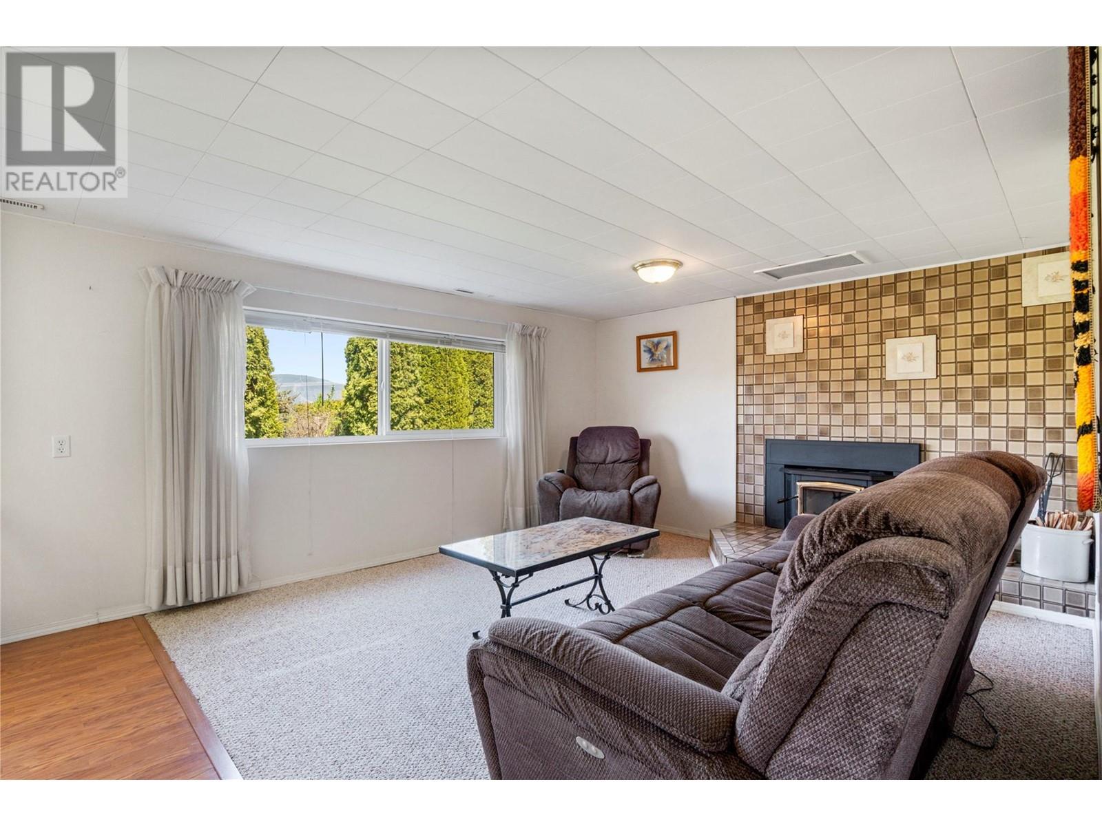 1290 15 Street Se, Salmon Arm, British Columbia  V1E 2G8 - Photo 40 - 10345427