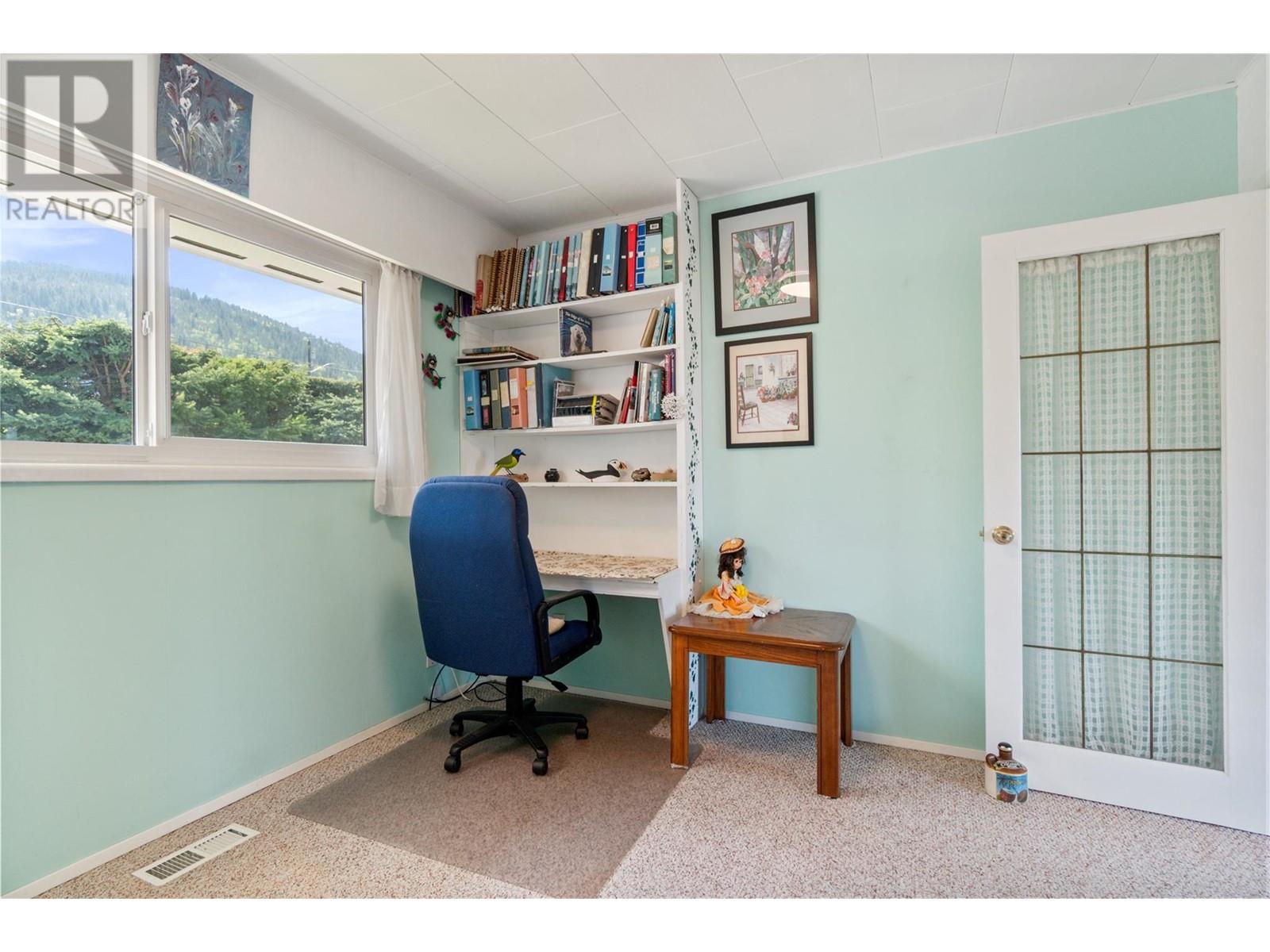 1290 15 Street Se, Salmon Arm, British Columbia  V1E 2G8 - Photo 63 - 10345427