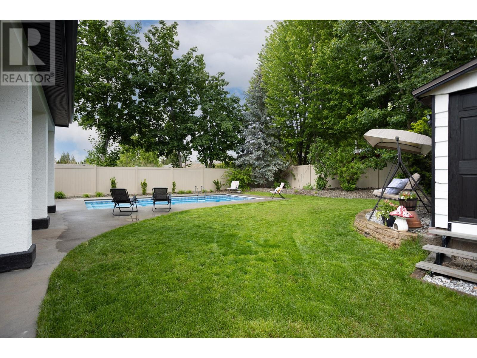 4661 Gordon Drive, Kelowna, British Columbia  V1W 1T5 - Photo 31 - 10345536