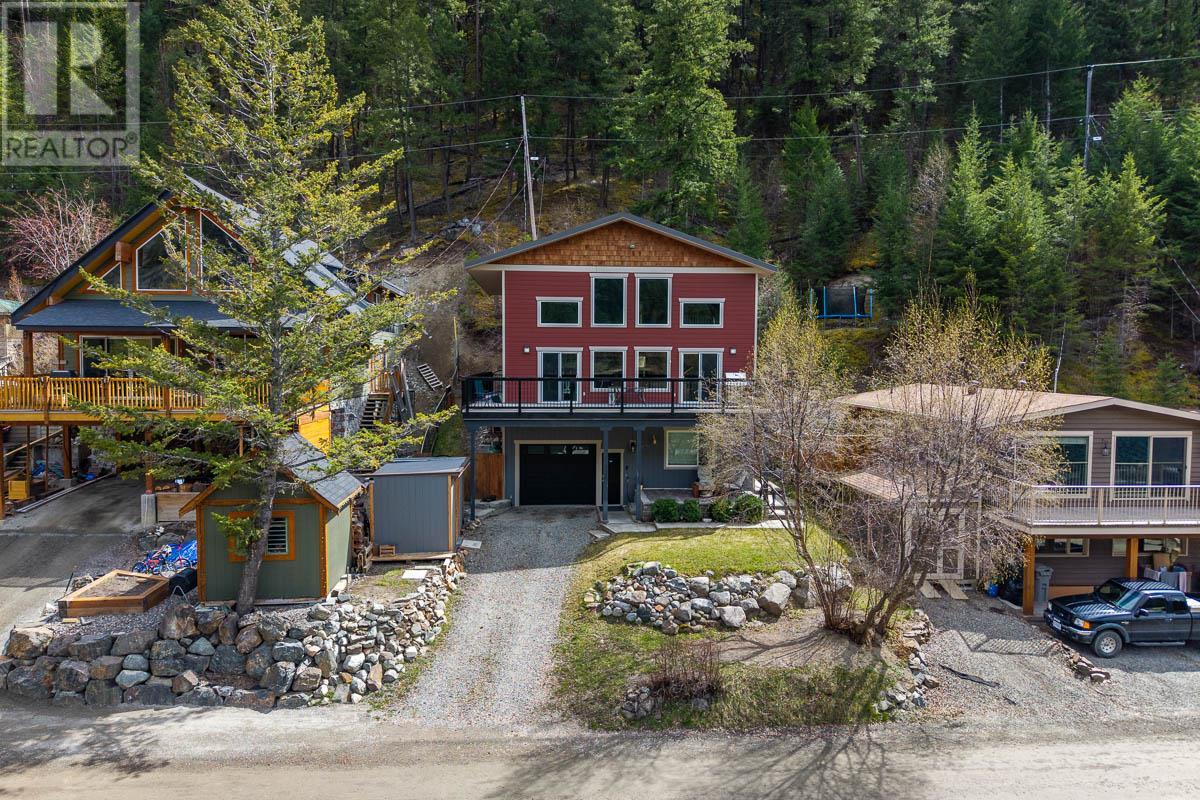 1980 Paul Lake Road, Kamloops, British Columbia  V2H 1N8 - Photo 2 - 10345189