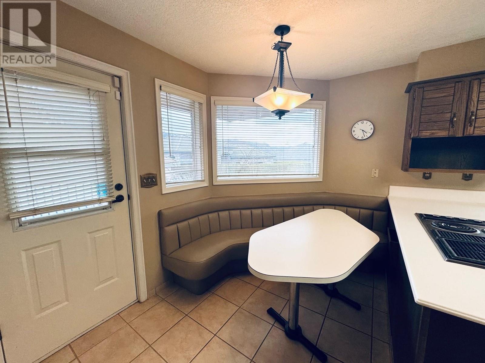 476 Pevero Place, Kamloops, British Columbia  V2H 1S1 - Photo 5 - 10345158