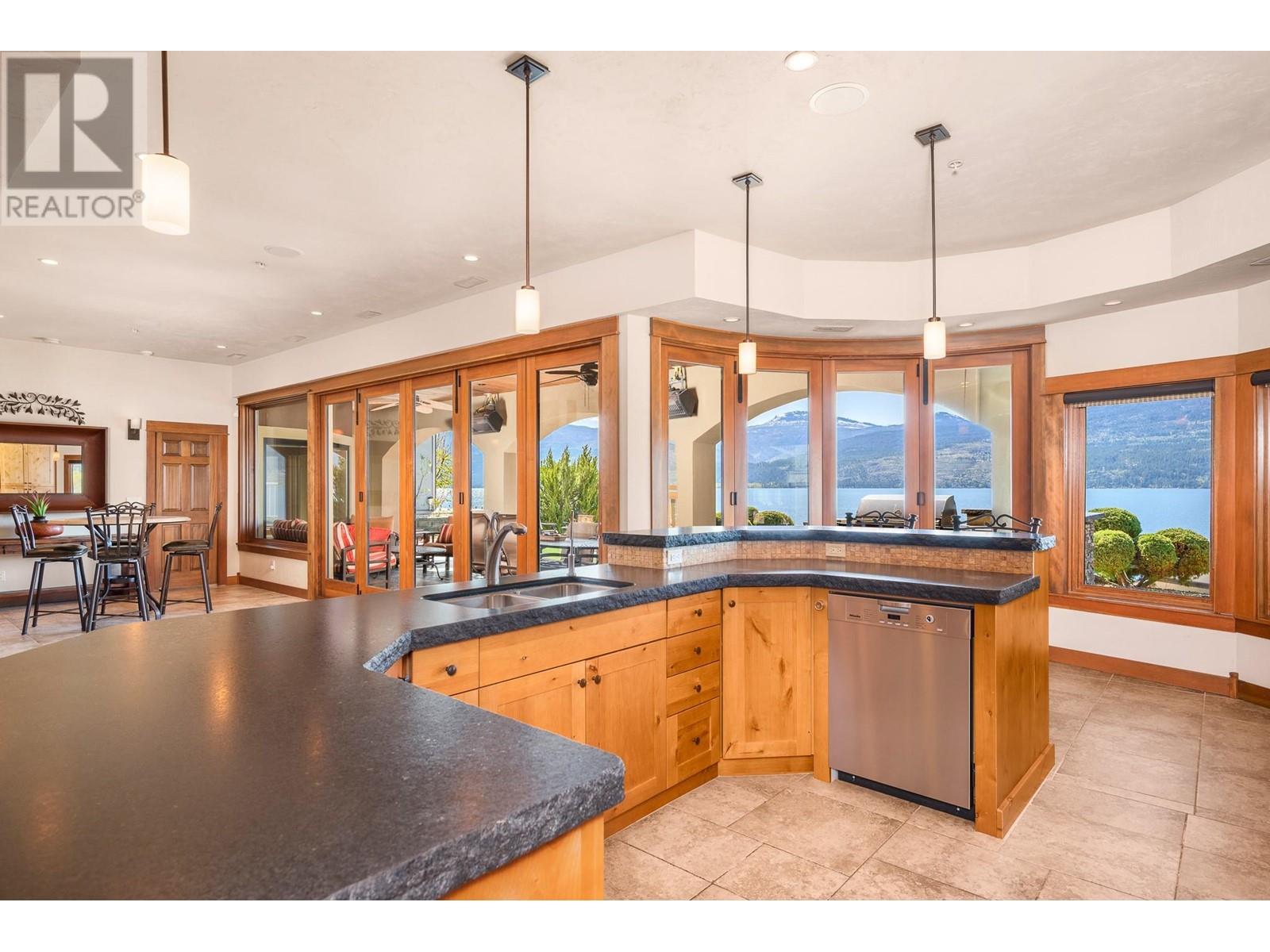 9990 Eastside Road Unit# 7, Vernon, British Columbia  V1H 1V1 - Photo 30 - 10341385