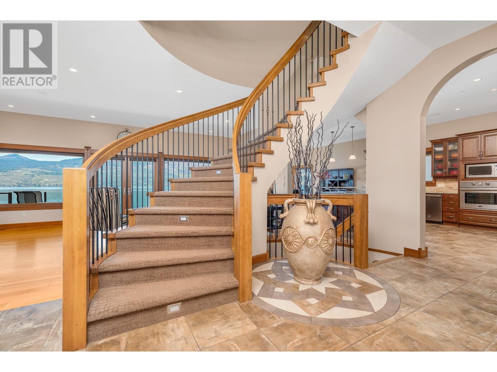 9990 Eastside Road Unit# 7, Vernon, British Columbia  V1H 1V1 - Photo 4 - 10341385
