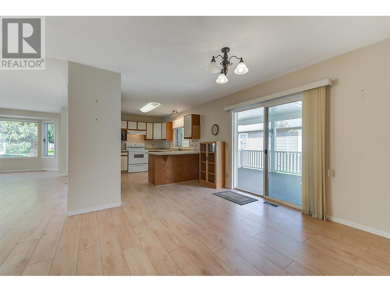1255 Raymer Avenue Unit# 589, Kelowna, British Columbia  V1W 3S3 - Photo 10 - 10345564
