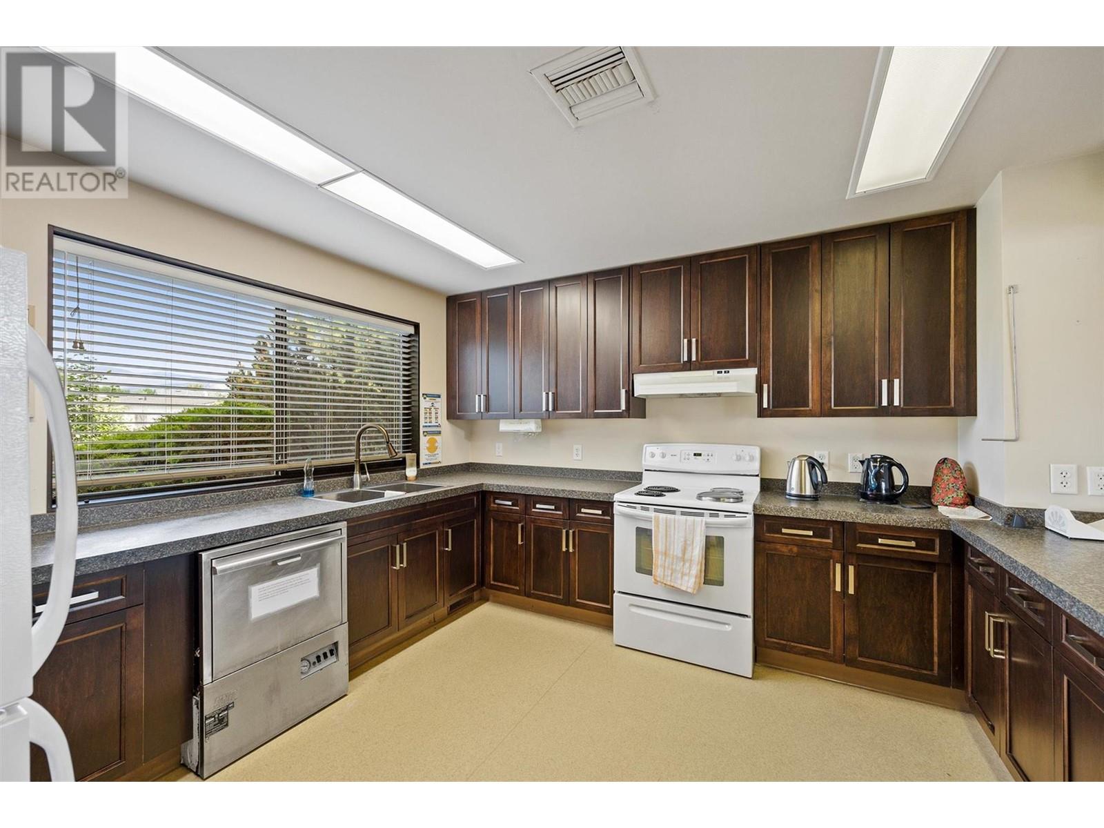 1255 Raymer Avenue Unit# 589, Kelowna, British Columbia  V1W 3S3 - Photo 42 - 10345564