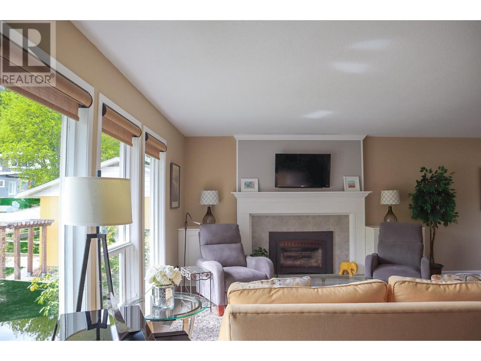 836 Burns Avenue, Warfield, British Columbia  V1R 2G1 - Photo 13 - 10345406