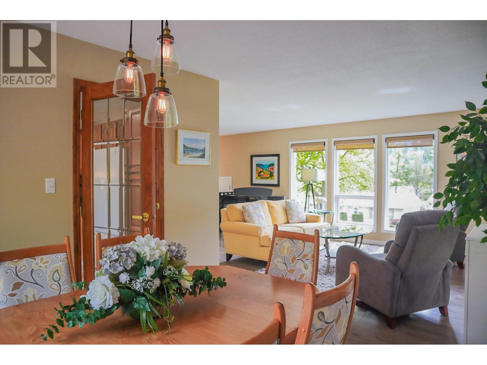 836 Burns Avenue, Warfield, British Columbia  V1R 2G1 - Photo 20 - 10345406