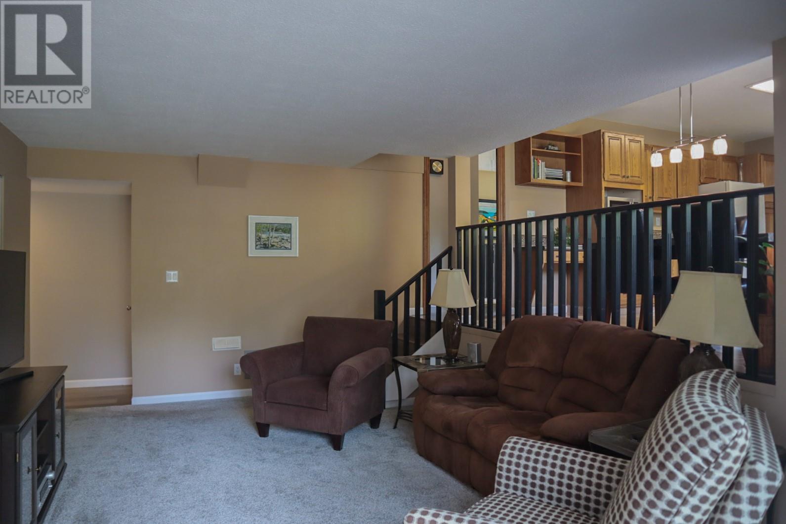 836 Burns Avenue, Warfield, British Columbia  V1R 2G1 - Photo 33 - 10345406