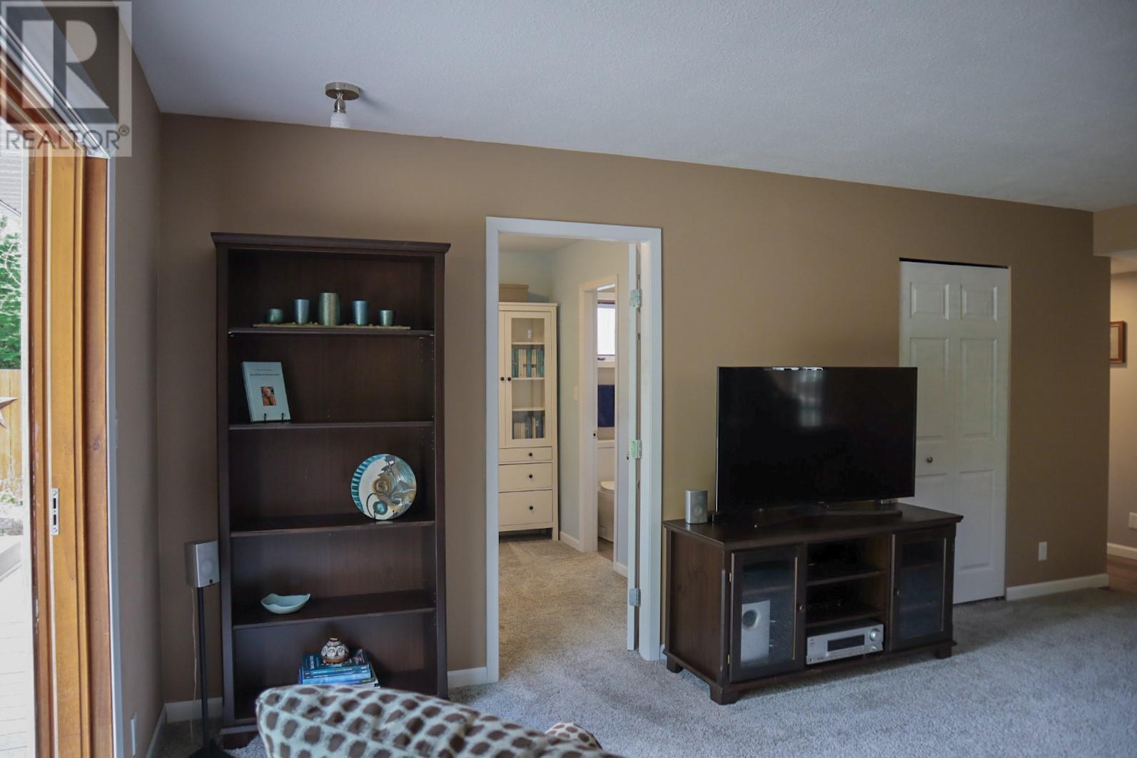 836 Burns Avenue, Warfield, British Columbia  V1R 2G1 - Photo 36 - 10345406