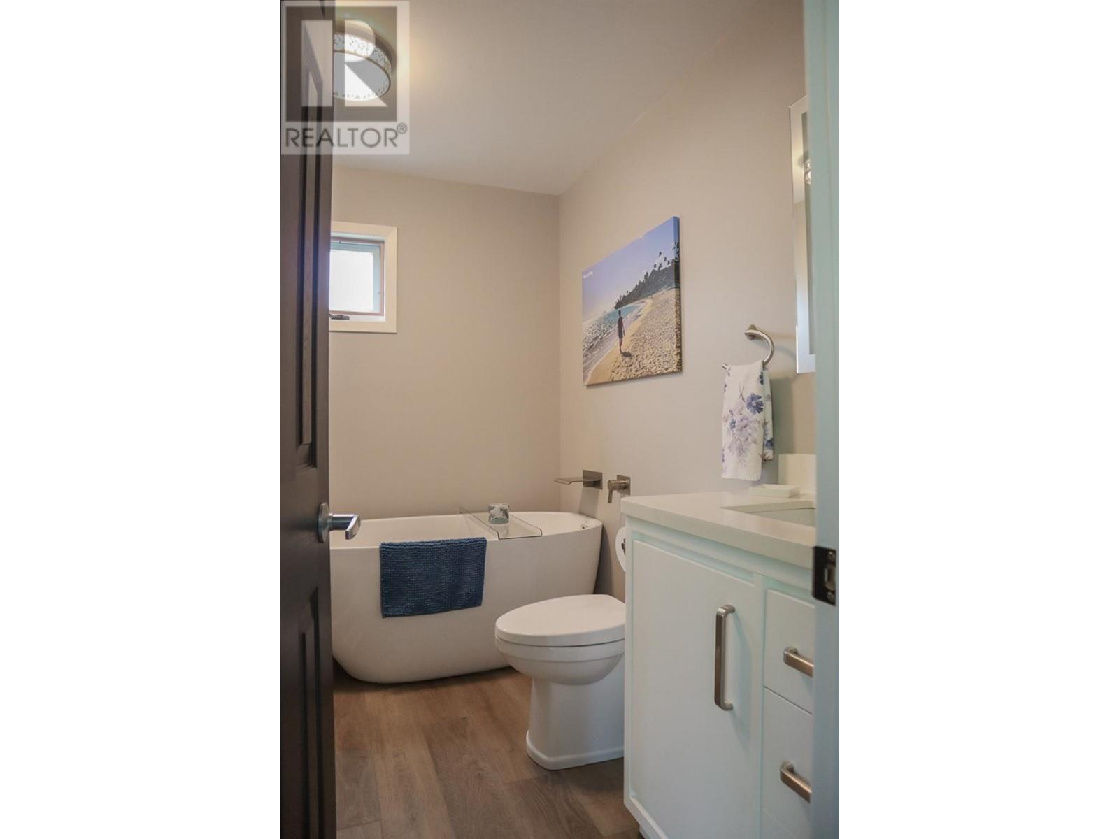 836 Burns Avenue, Warfield, British Columbia  V1R 2G1 - Photo 51 - 10345406