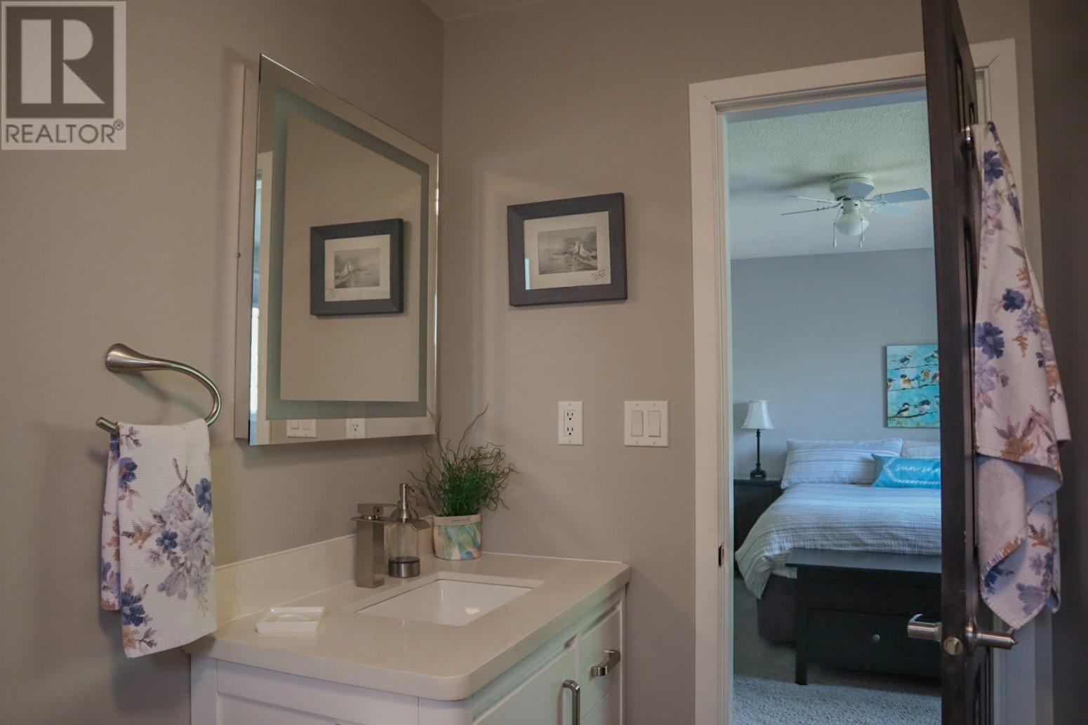 836 Burns Avenue, Warfield, British Columbia  V1R 2G1 - Photo 53 - 10345406