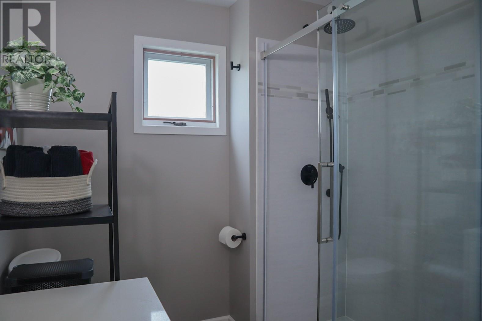 836 Burns Avenue, Warfield, British Columbia  V1R 2G1 - Photo 55 - 10345406