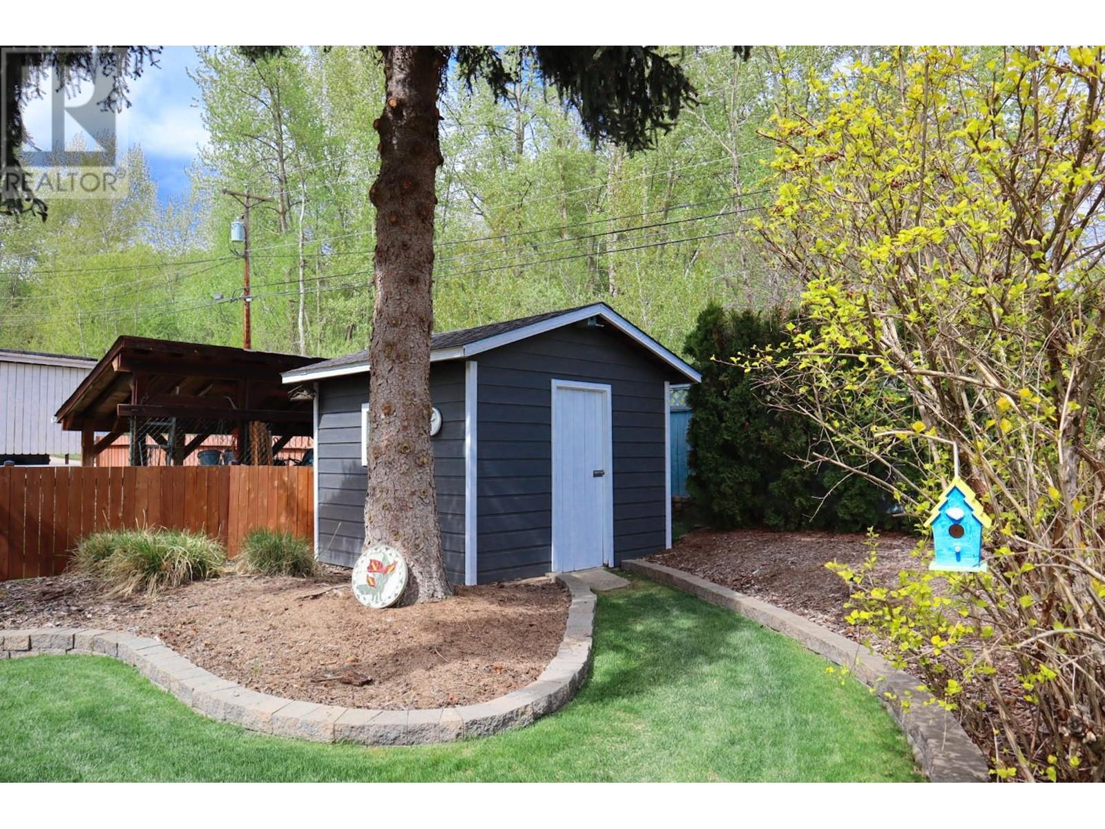 836 Burns Avenue, Warfield, British Columbia  V1R 2G1 - Photo 79 - 10345406