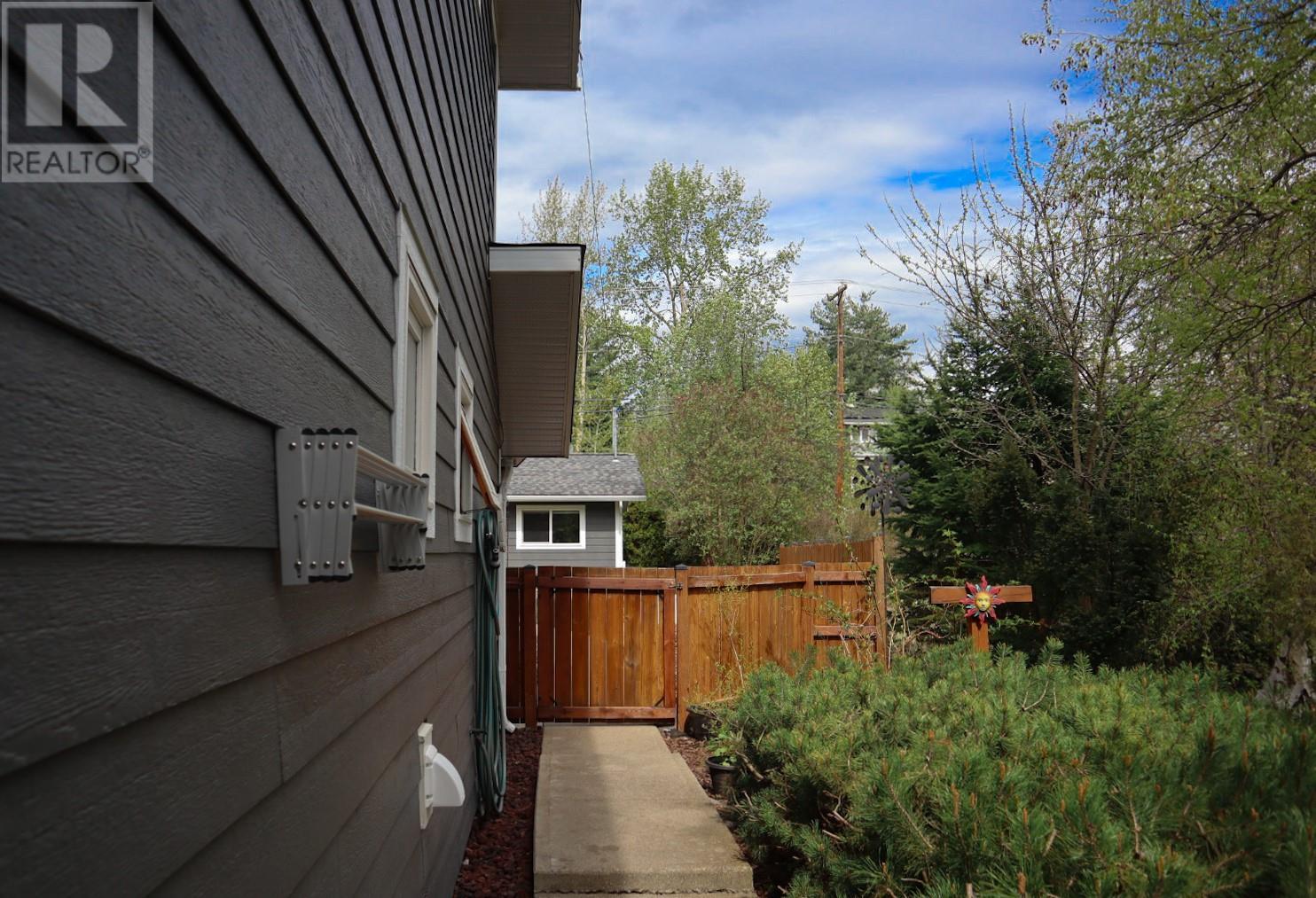 836 Burns Avenue, Warfield, British Columbia  V1R 2G1 - Photo 80 - 10345406