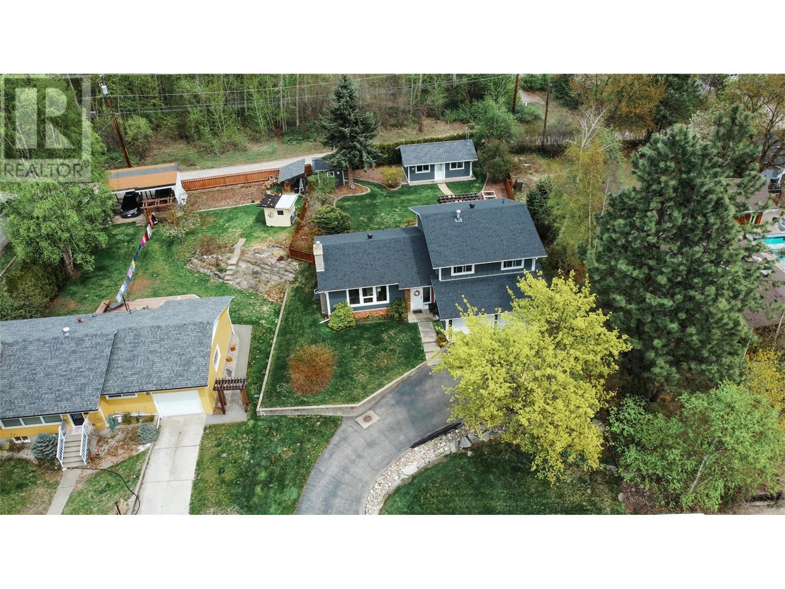 836 Burns Avenue, Warfield, British Columbia  V1R 2G1 - Photo 85 - 10345406