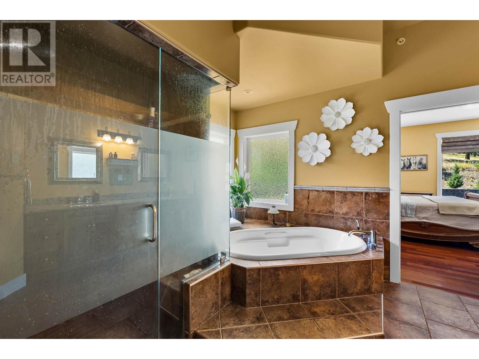 2555 Pratt Road, Kamloops, British Columbia  V2H 1T7 - Photo 24 - 10344321
