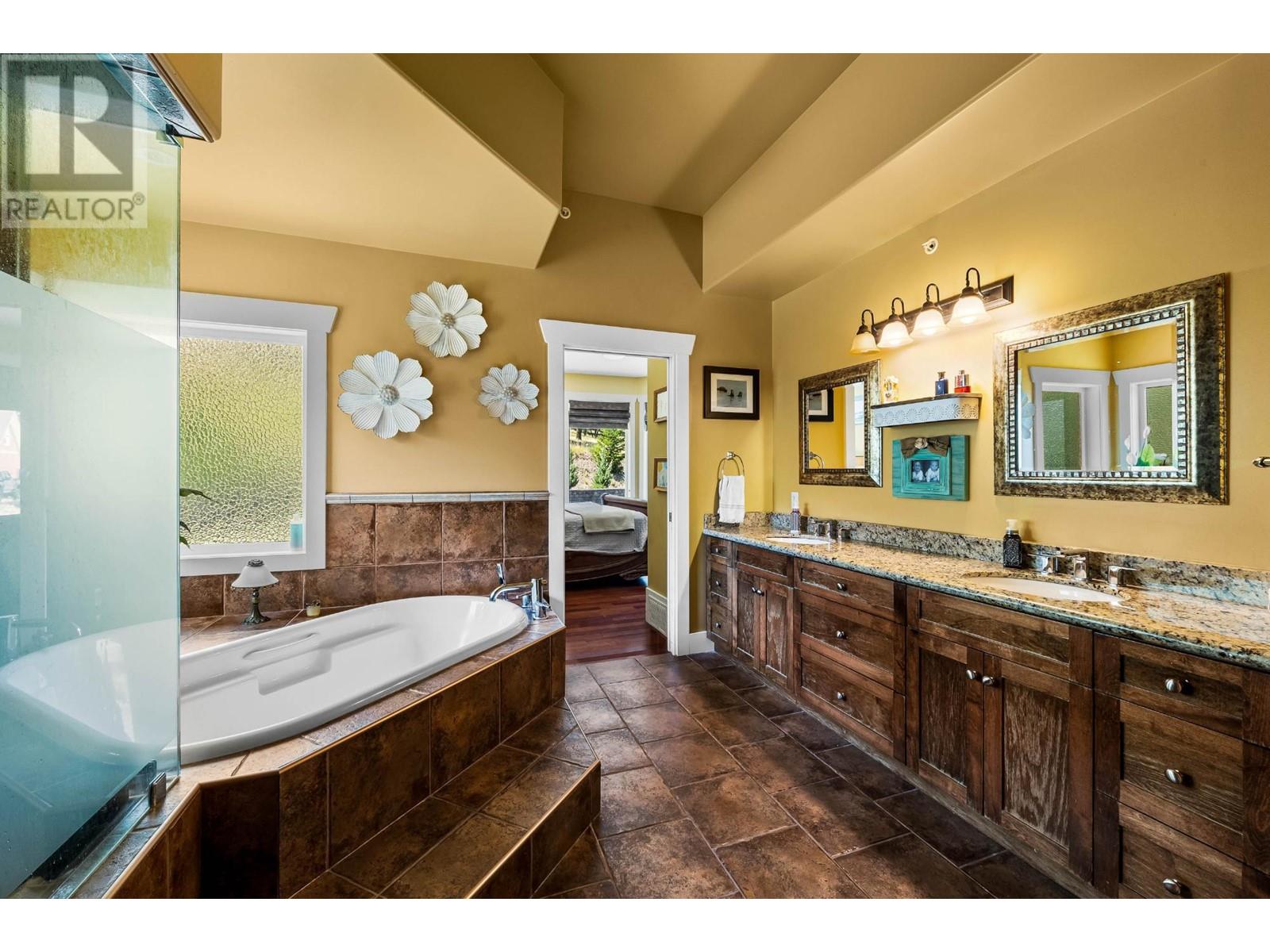 2555 Pratt Road, Kamloops, British Columbia  V2H 1T7 - Photo 25 - 10344321