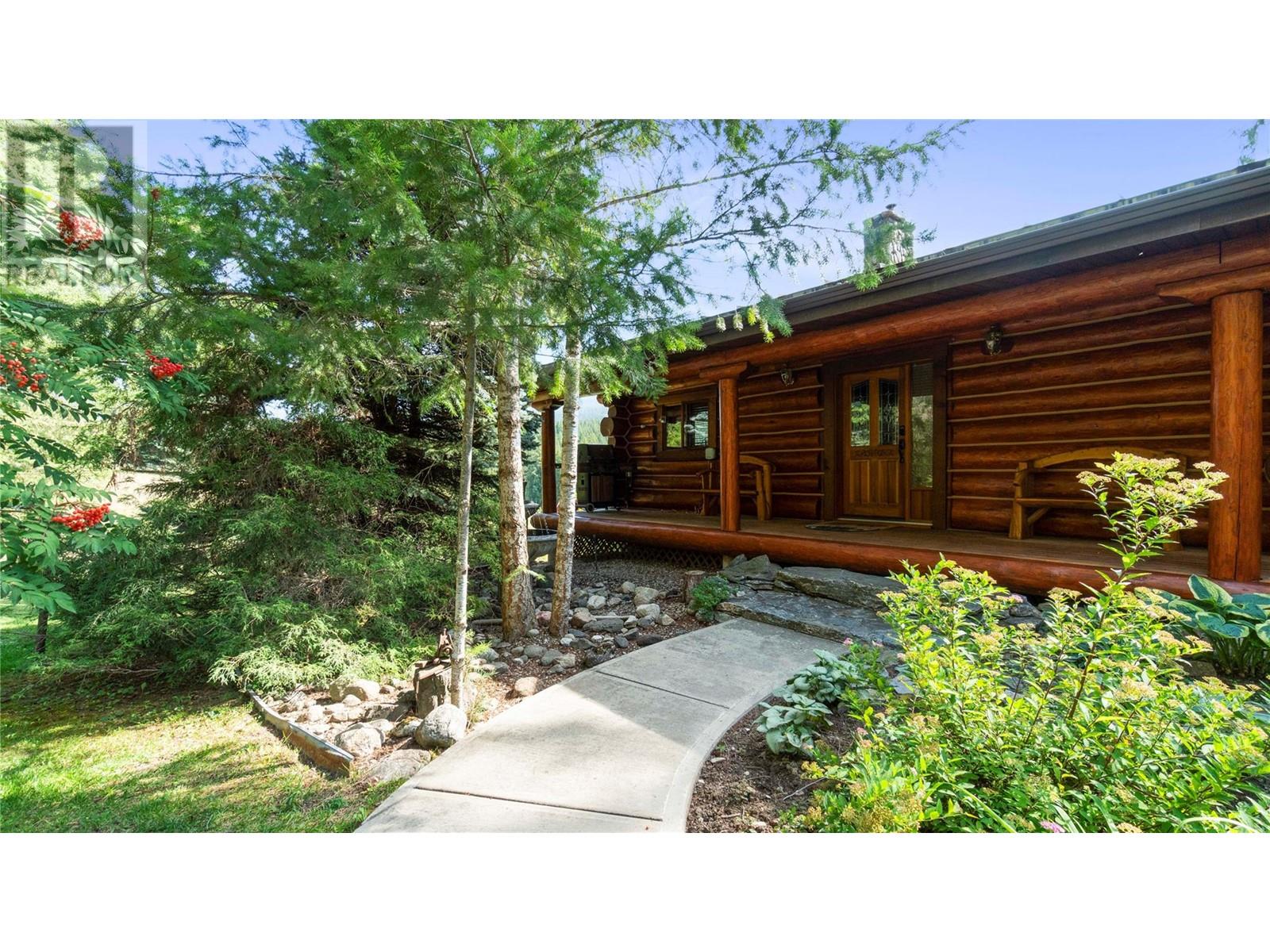 3755 White Lake Road, Tappen, British Columbia  V0E 2W0 - Photo 12 - 10306065