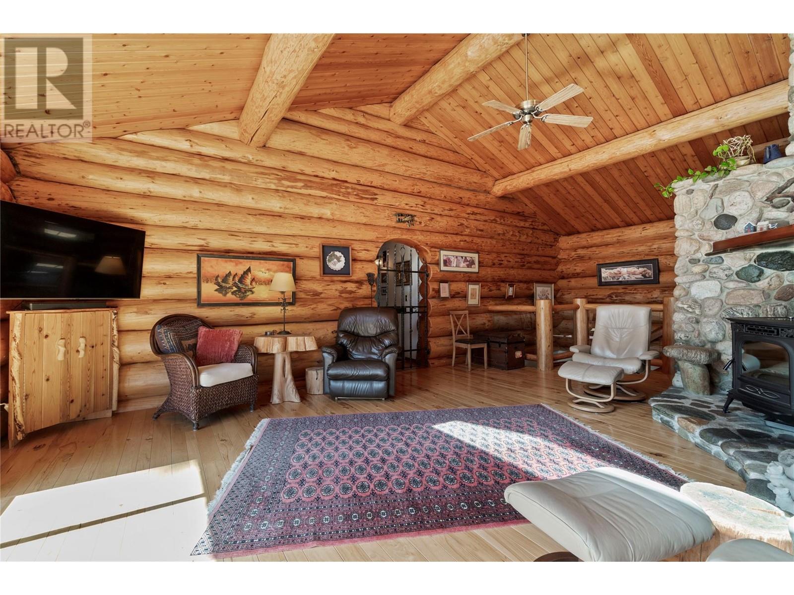 3755 White Lake Road, Tappen, British Columbia  V0E 2W0 - Photo 32 - 10306065