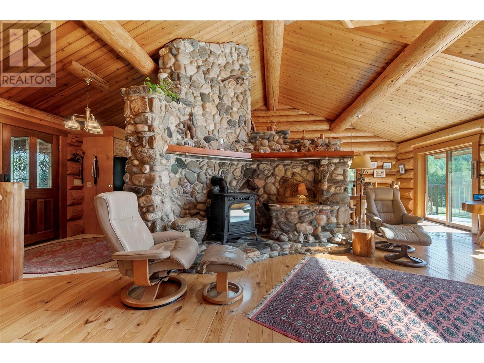3755 White Lake Road, Tappen, British Columbia  V0E 2W0 - Photo 34 - 10306065