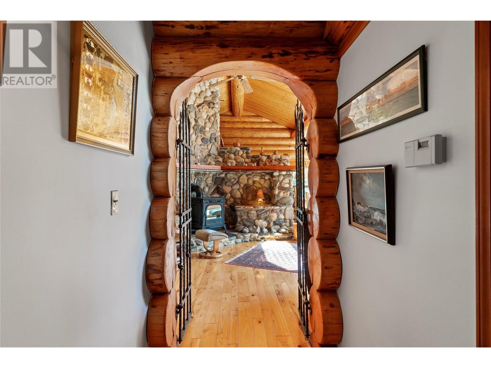 3755 White Lake Road, Tappen, British Columbia  V0E 2W0 - Photo 48 - 10306065