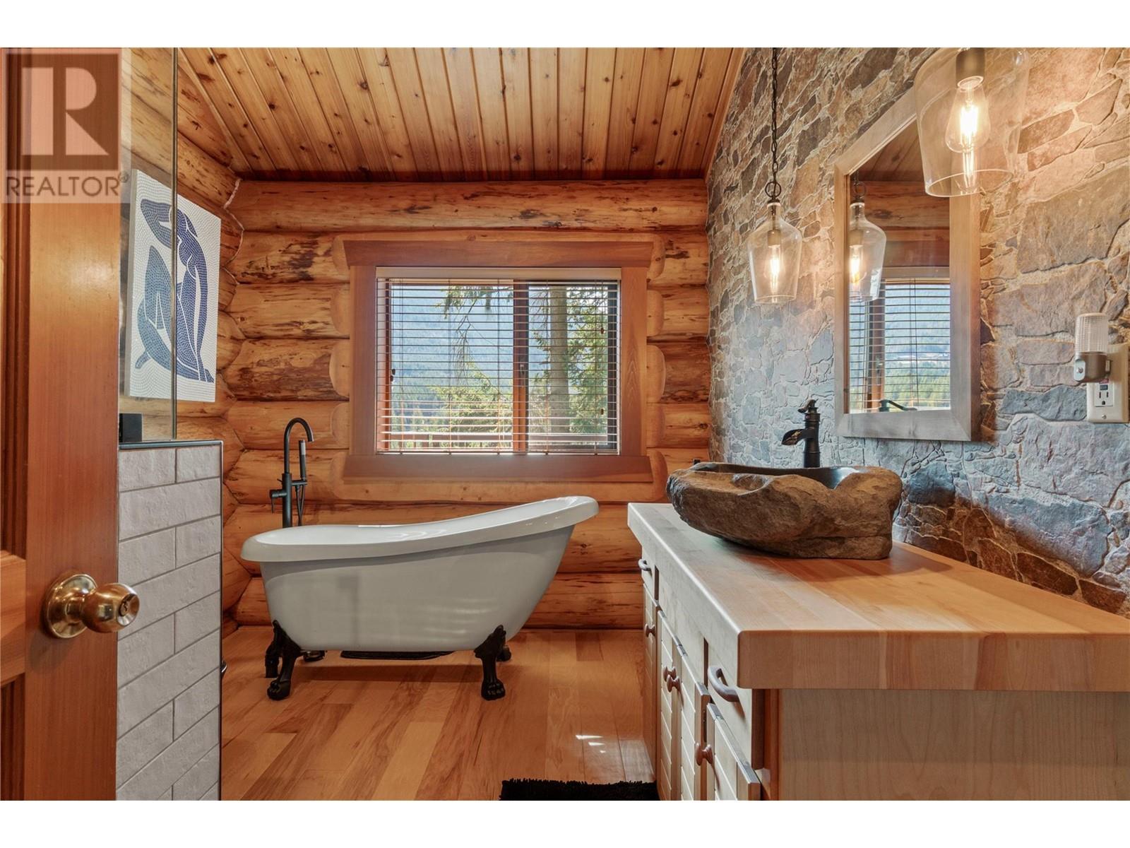 3755 White Lake Road, Tappen, British Columbia  V0E 2W0 - Photo 49 - 10306065