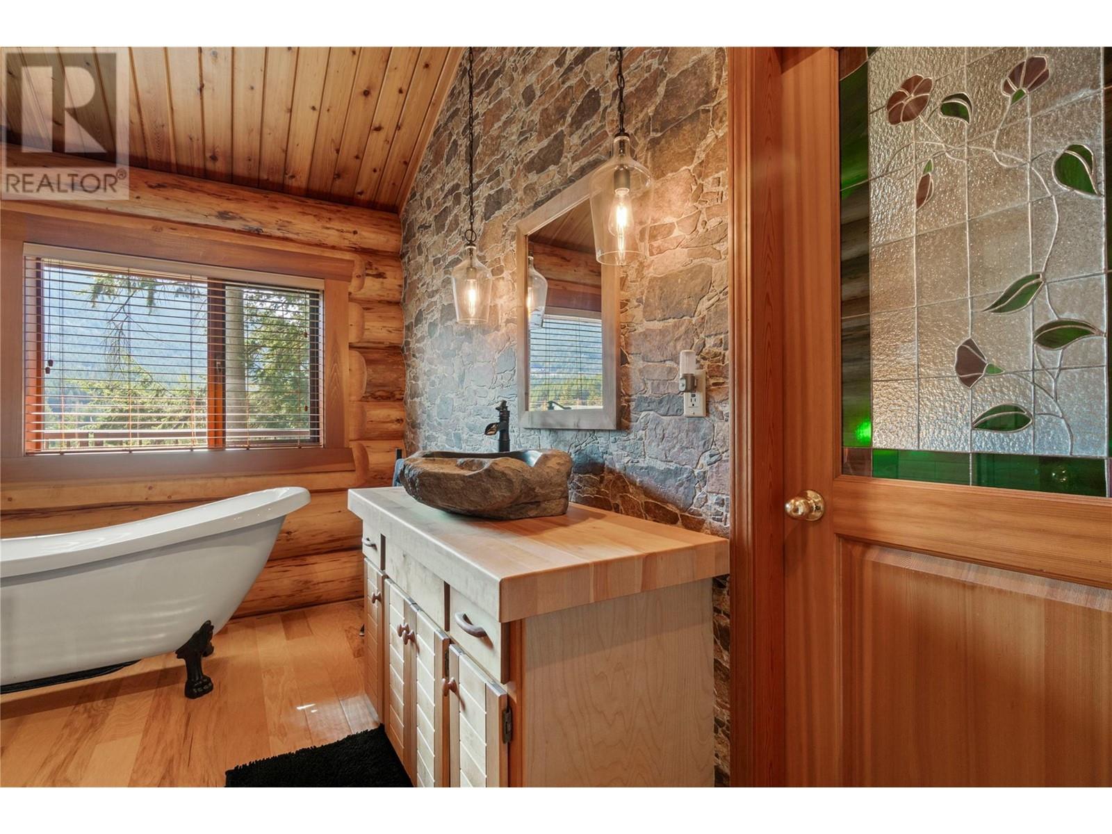 3755 White Lake Road, Tappen, British Columbia  V0E 2W0 - Photo 50 - 10306065