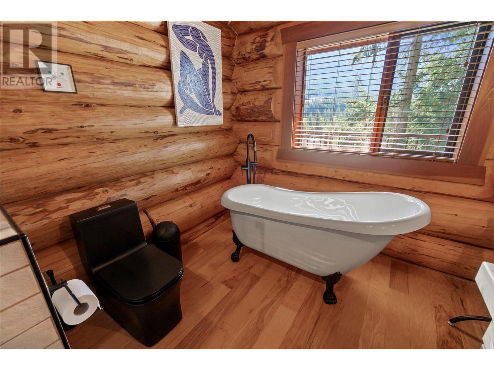 3755 White Lake Road, Tappen, British Columbia  V0E 2W0 - Photo 52 - 10306065