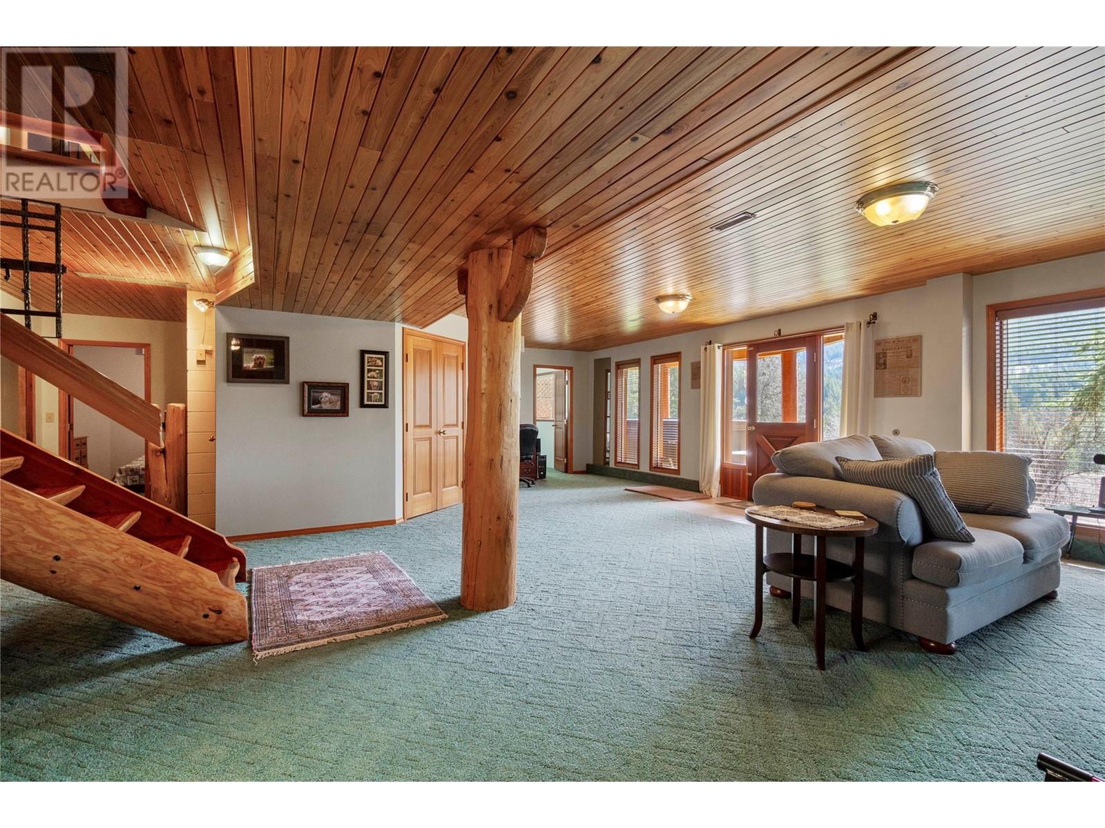 3755 White Lake Road, Tappen, British Columbia  V0E 2W0 - Photo 81 - 10306065
