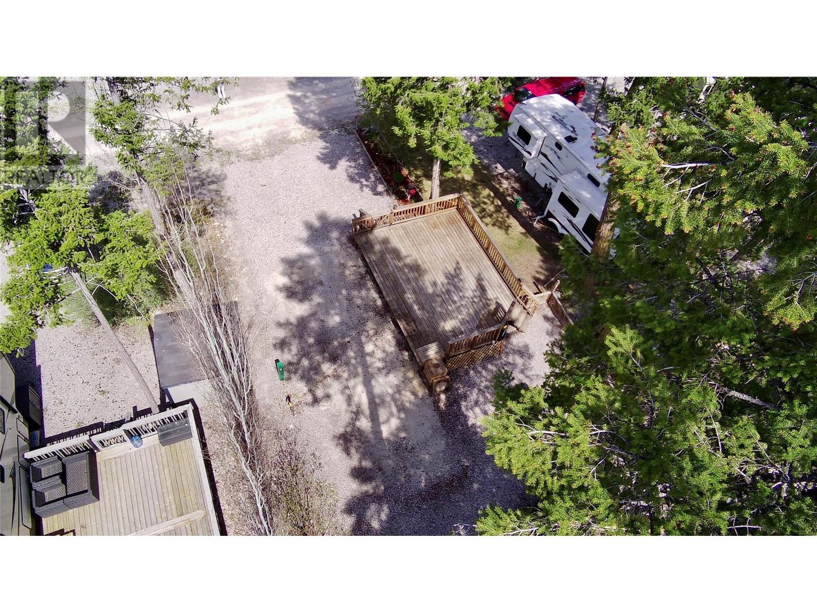 4868 Riverview Drive Unit# 183, Edgewater, British Columbia  V0A 1E0 - Photo 3 - 10345754