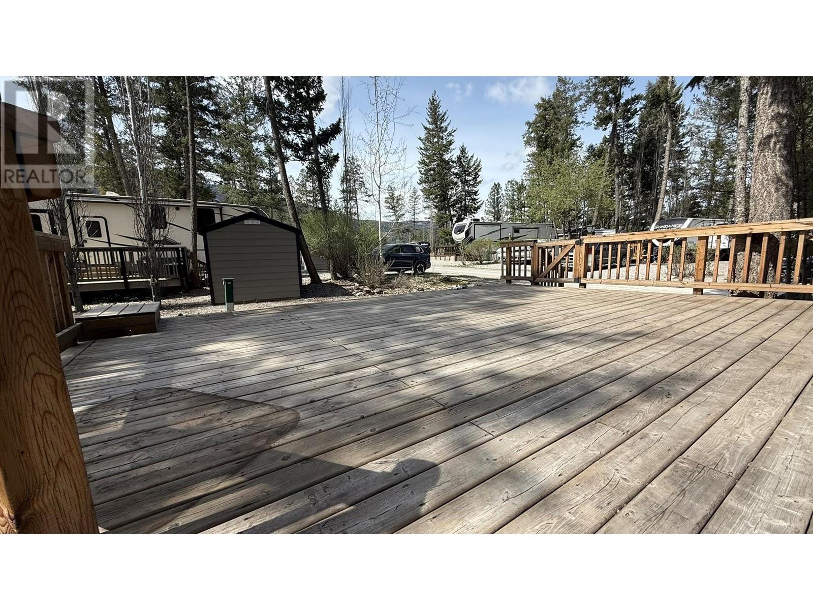 4868 Riverview Drive Unit# 183, Edgewater, British Columbia  V0A 1E0 - Photo 7 - 10345754