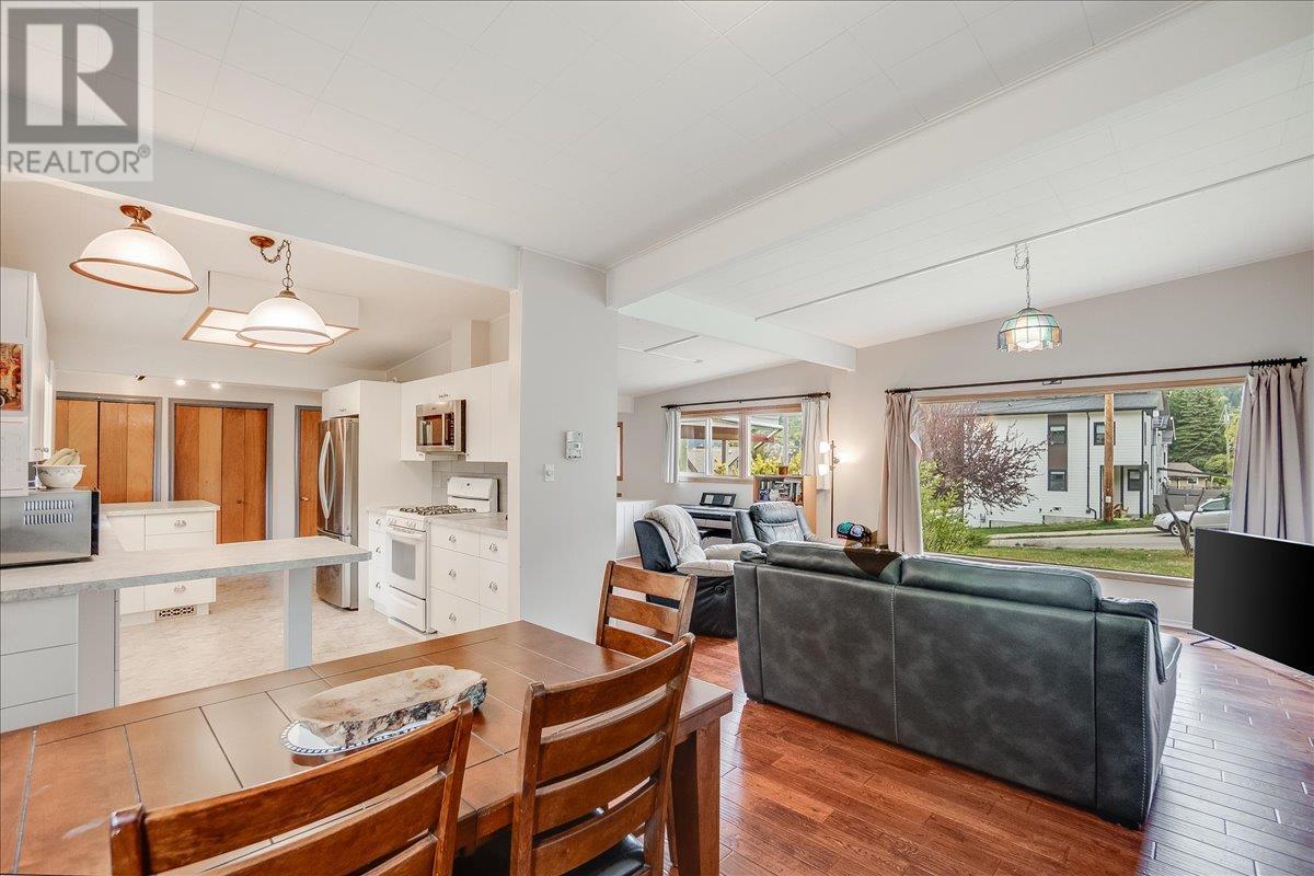 1402 Crease Avenue, Nelson, British Columbia  V1L 1A2 - Photo 11 - 10345591