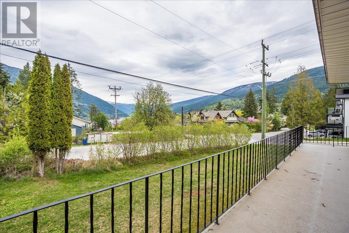 1402 Crease Avenue, Nelson, British Columbia  V1L 1A2 - Photo 23 - 10345591