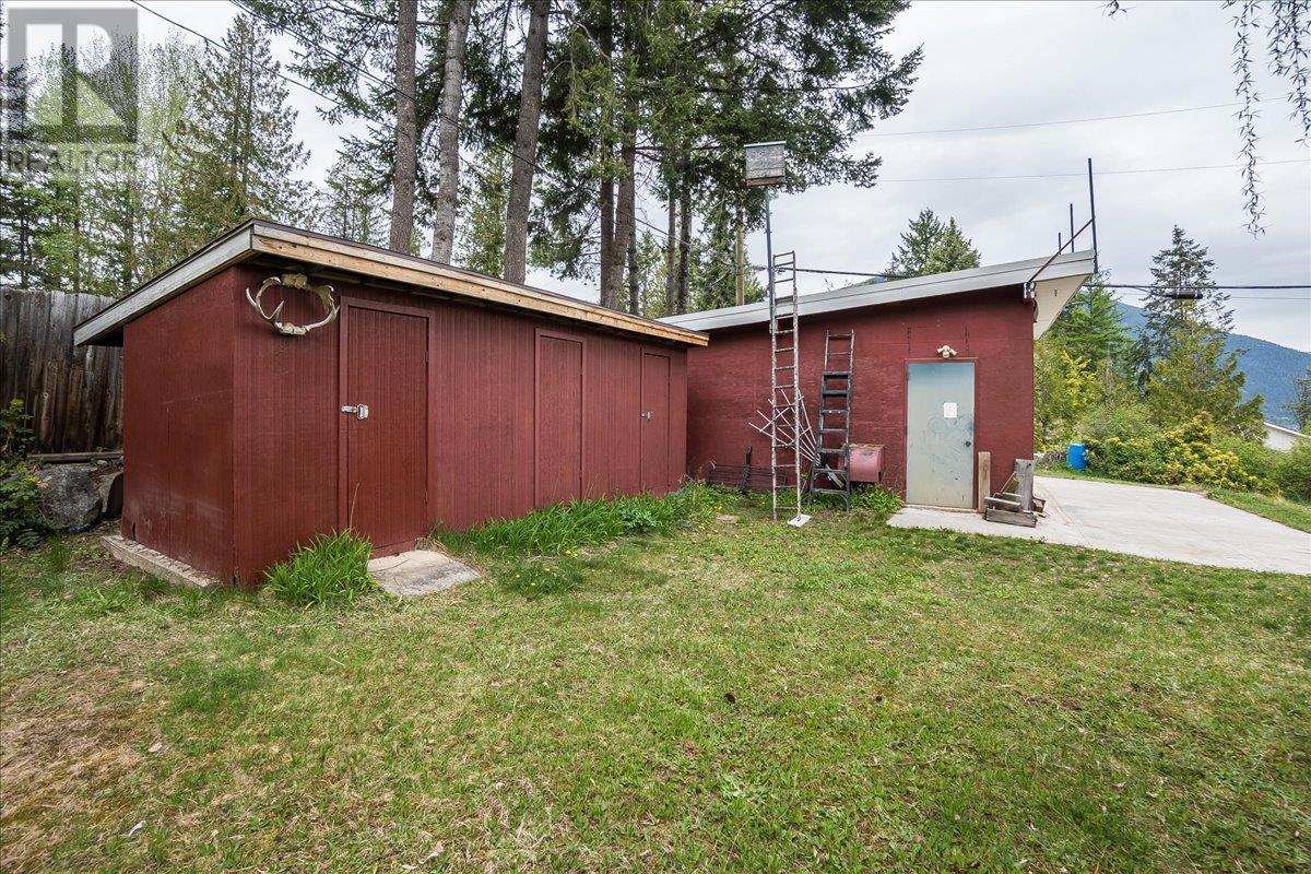 1402 Crease Avenue, Nelson, British Columbia  V1L 1A2 - Photo 36 - 10345591