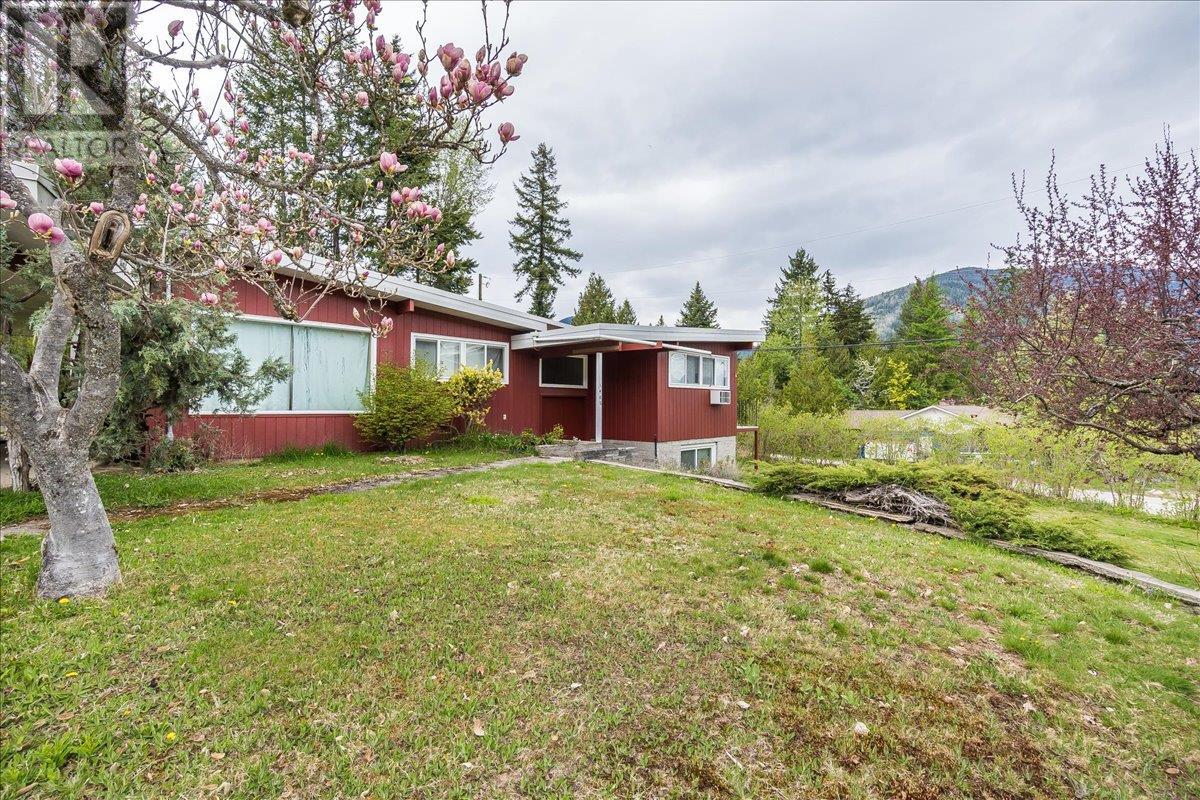 1402 Crease Avenue, Nelson, British Columbia  V1L 1A2 - Photo 40 - 10345591