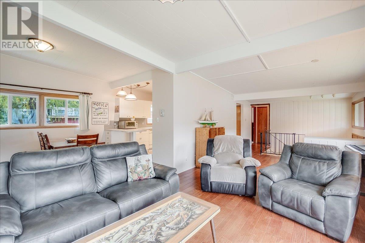 1402 Crease Avenue, Nelson, British Columbia  V1L 1A2 - Photo 8 - 10345591