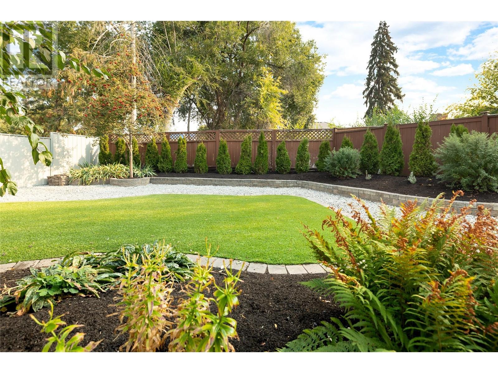 4455 Sherwood Court, Kelowna, British Columbia  V1W 1E7 - Photo 25 - 10345583