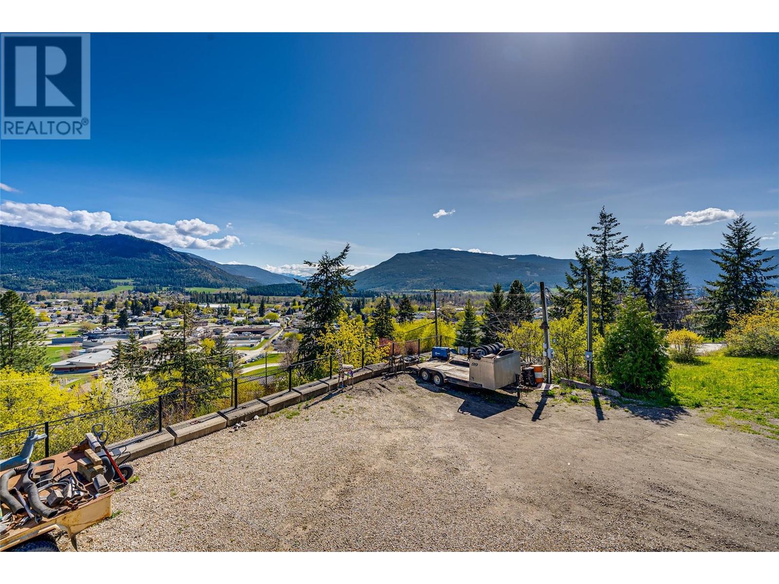 1220 Lawes Street, Enderby, British Columbia  V4Y 4B7 - Photo 39 - 10345636